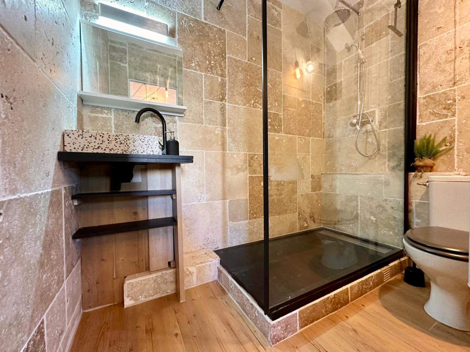Splendide Loft Jacuzzi Et Cinema - Cap D'Agde Apartment Luaran gambar